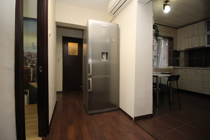 Giurgiului, Zetarilor, 3 camere cu centrala proprie, mobilat complet